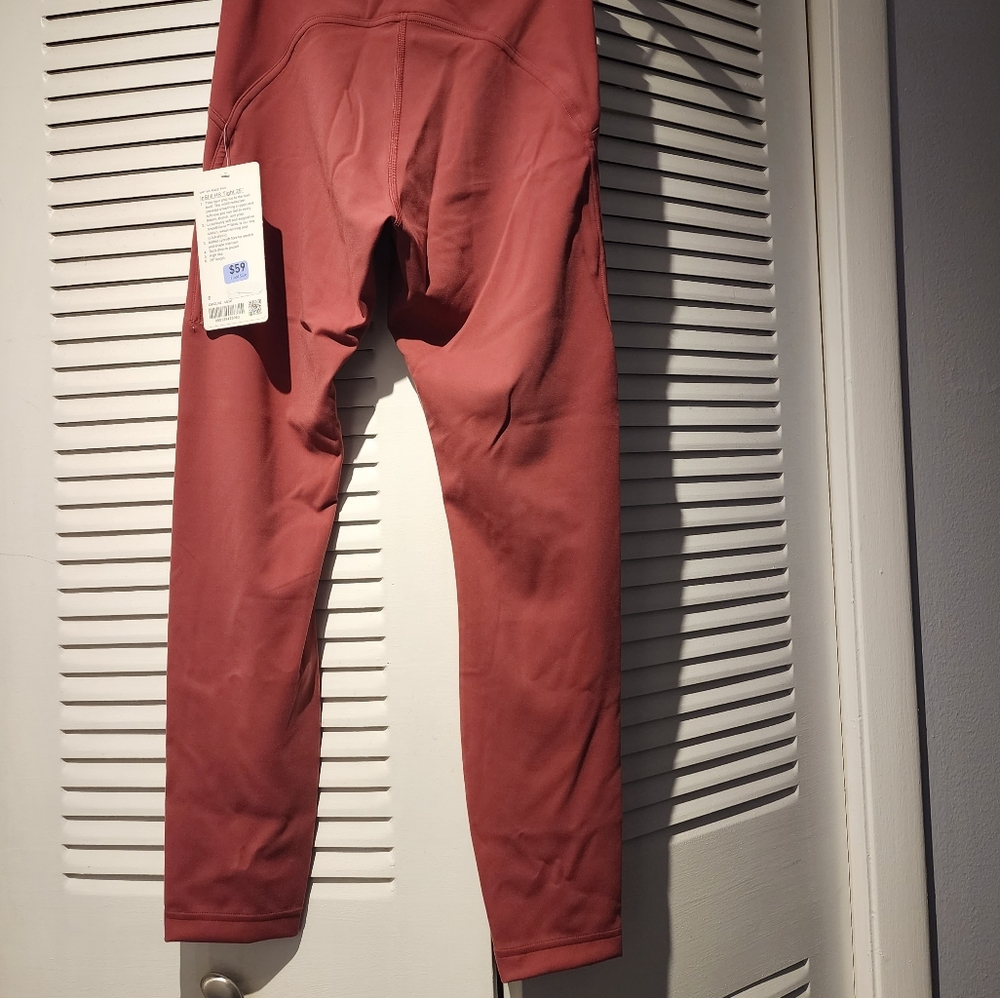Instill HR 25" Lululemon size 6